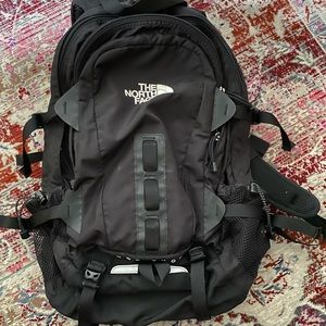 ‼️LAST CHANCE‼️ The North Face “Hot Shot” Backpack